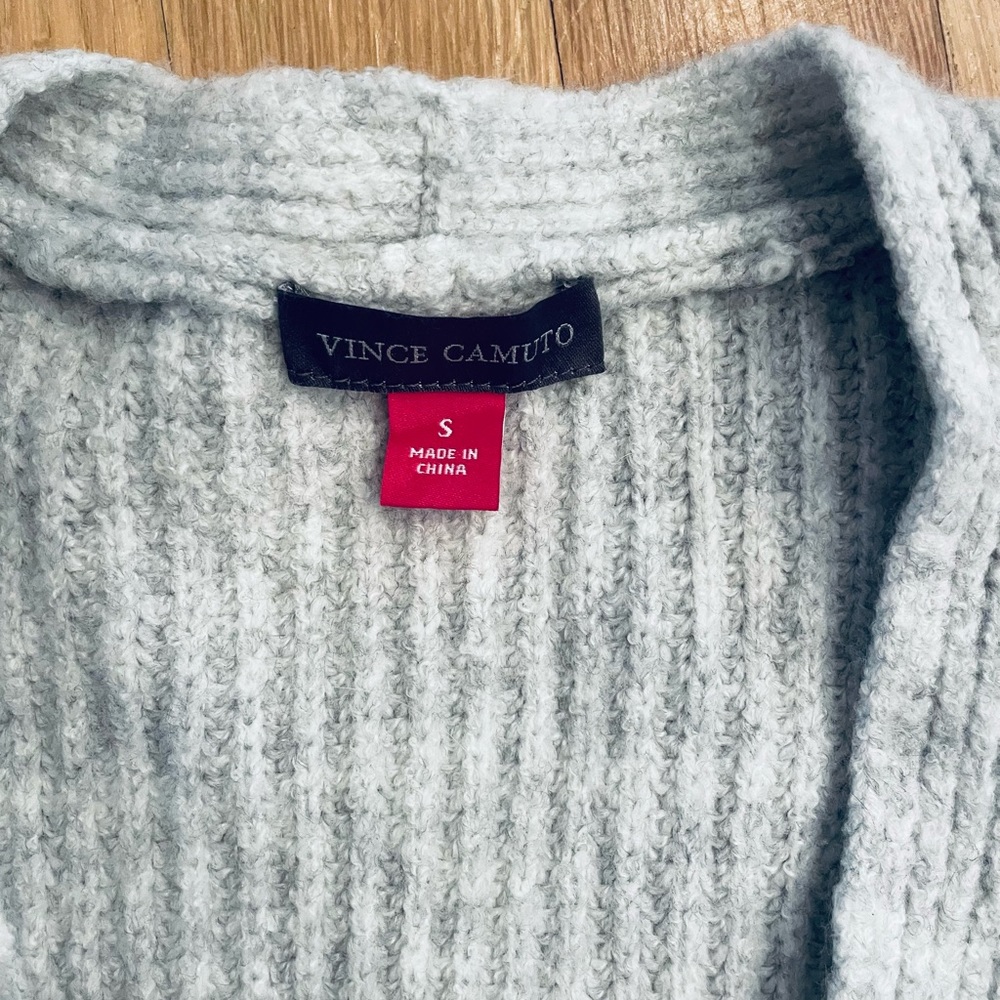 NWOT/VINCE CAMUTO Women’s Light Gray Puff Sleeve Button Knit Cardigan Small/ - Picture 5 of 7